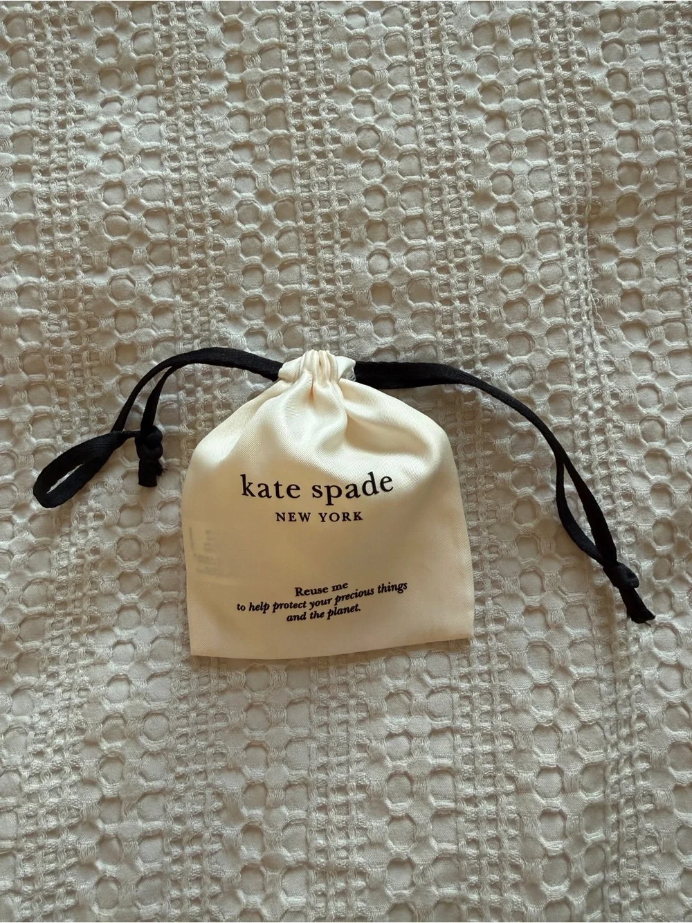 kate spade Gold Initial 'N' Chain Bracelet - Picture 3 of 3